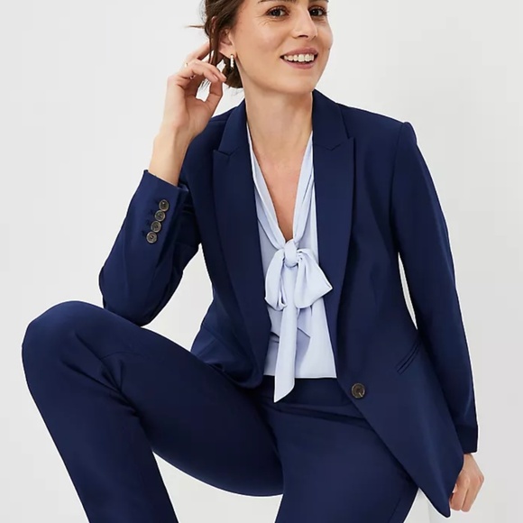Ann Taylor Classic Navy Blazer - Picture 3 of 10